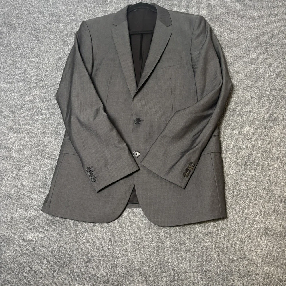 Hugo Boss Suit Jacket Mens 40R Gray Virgin Wool 2 Button Bulgaria Notch Lapel‎